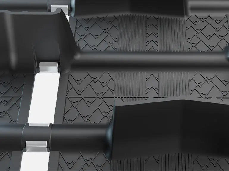Camso Challenger 300LX track lug close-up